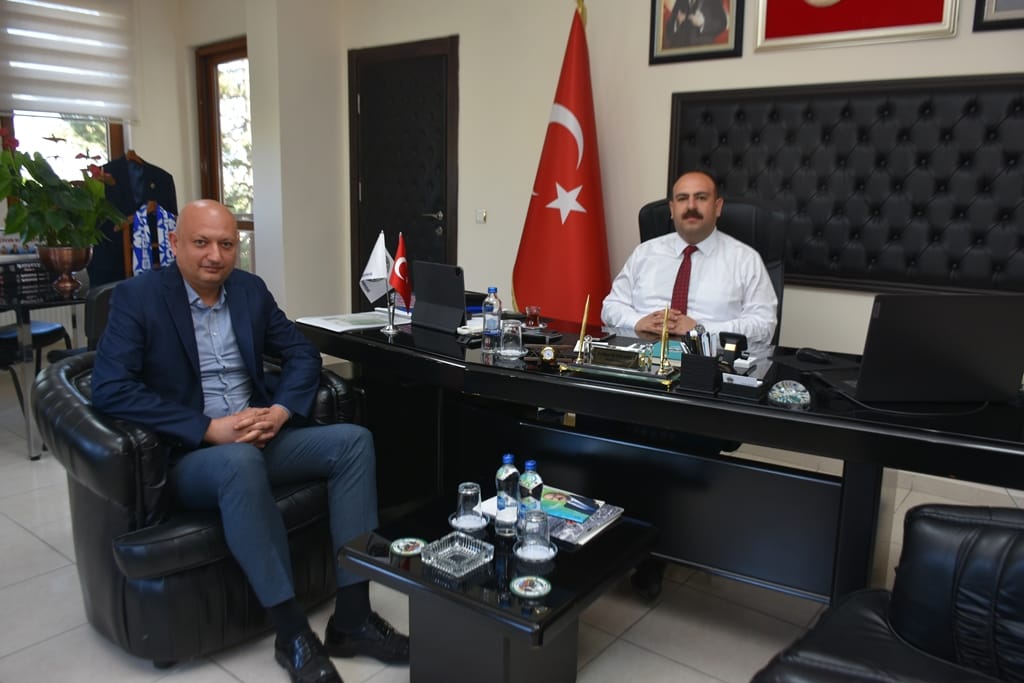 İnönü'ye Yeni Toprak Mahsulleri Ofisi