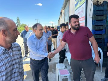 AK Parti Milletvekili Dr. Hasan Arslan, Serper Sebze-Meyve Hali'ni Ziyaret Etti