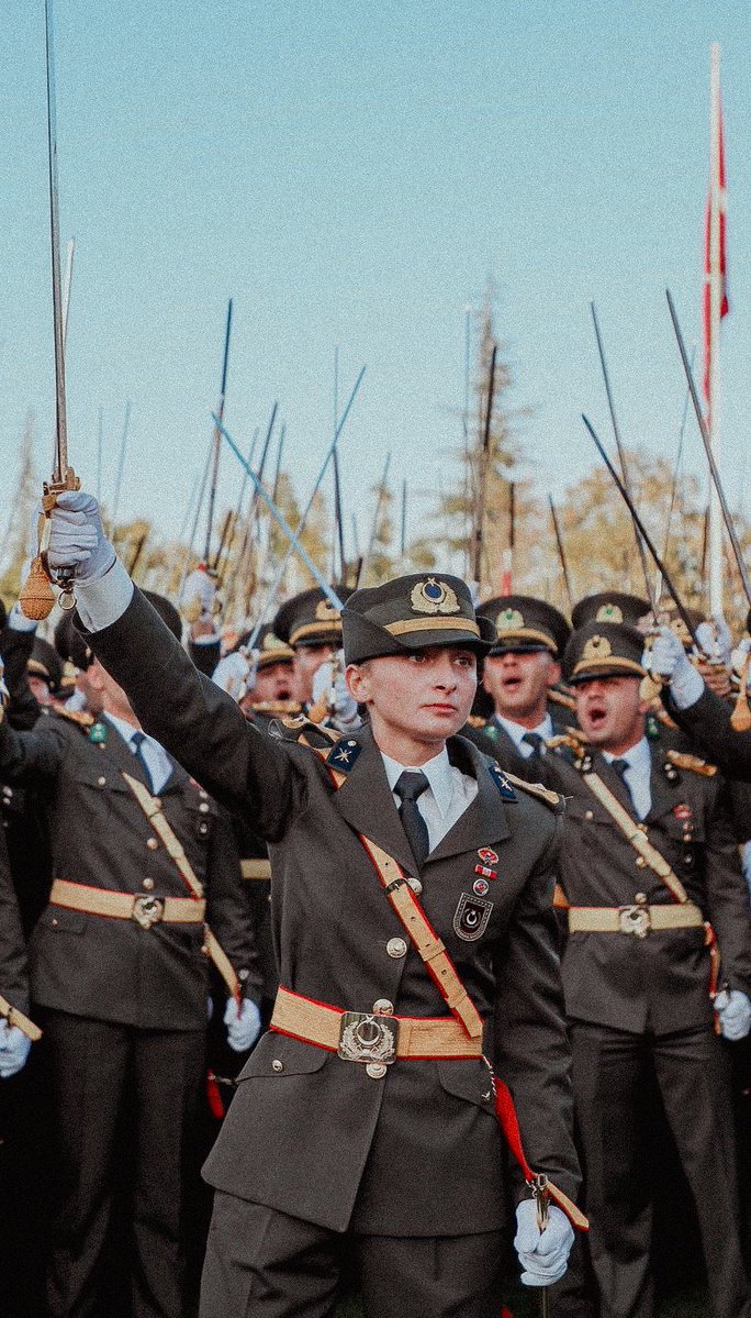 CHP Milletvekili Jale Nur Süllü, Atatürk'ün mirasına sahip çıkan bir çağrıda bulundu