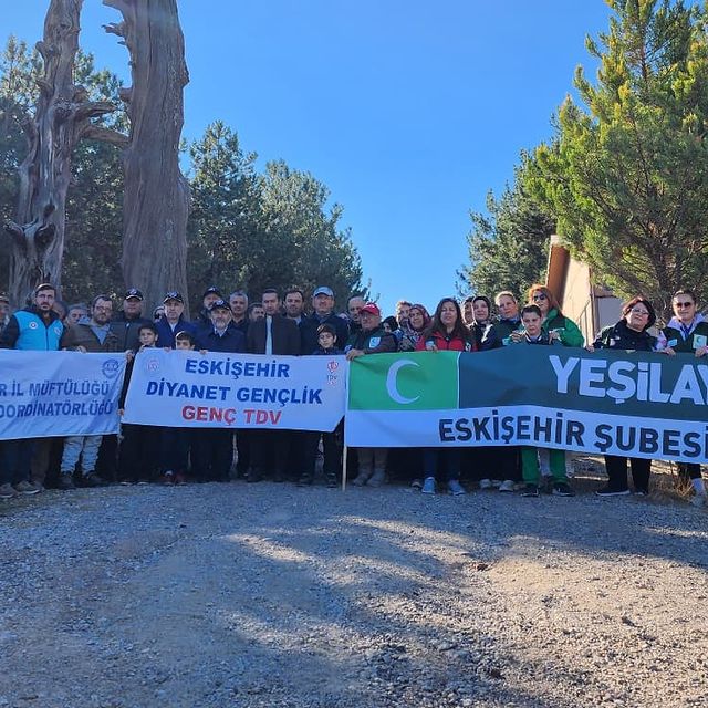 Bağımlılıkla Mücadele İçin Doğa Yürüyüşü Eskişehir'de Gerçekleşti