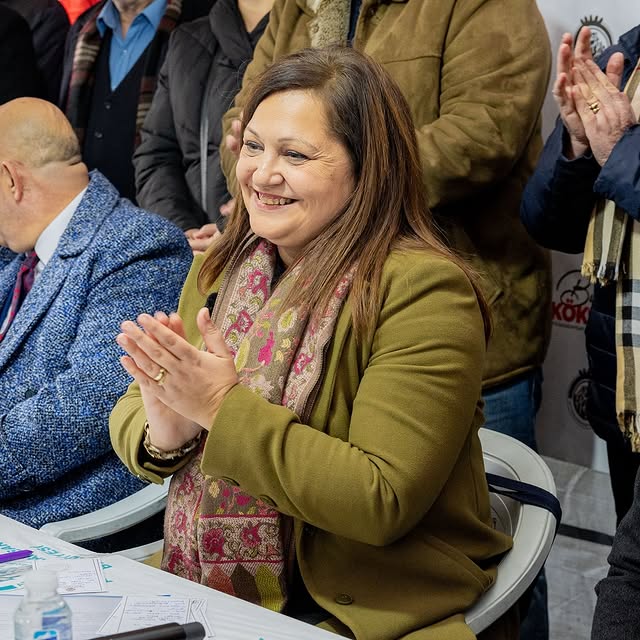 Afyonkarahisar Belediye Başkanı Burcu Köksal, Eşrefpaşa Mahallesi'nde Vatandaşlarla Buluştu