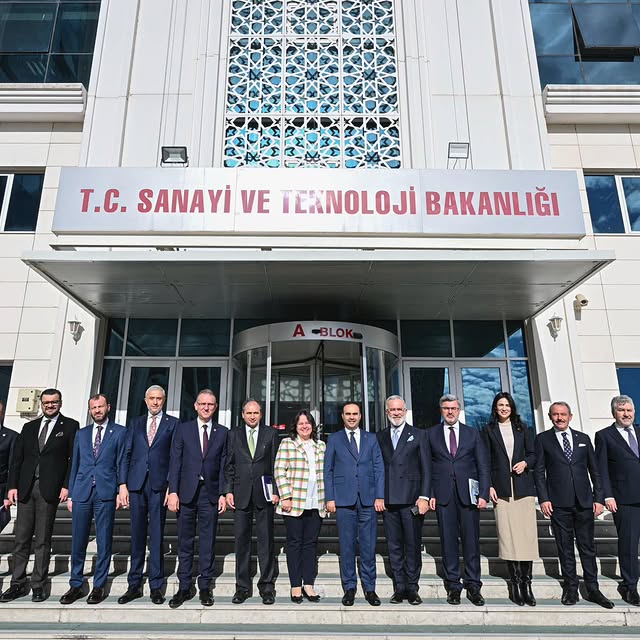 Afyonkarahisar'da Sanayi ve Teknoloji İstişare Toplantısı Düzenlendi