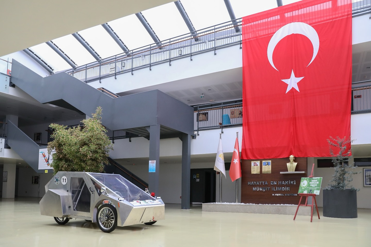 Simav'da Otomotiv Sektörüne Entegre İlk Meslek Lisesi Açılıyor