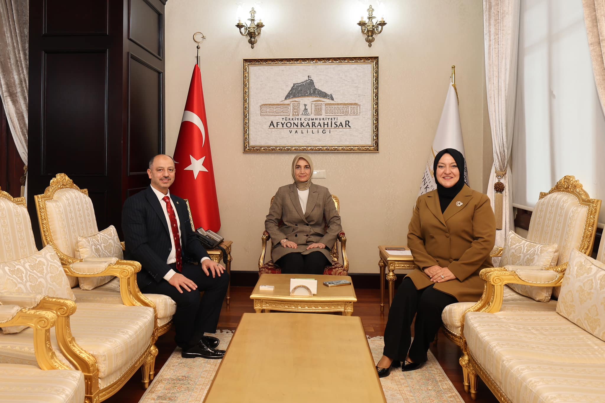 Vali Yiğitbaşı, Belma ve Zeki Uysal'ı Kabul Etti