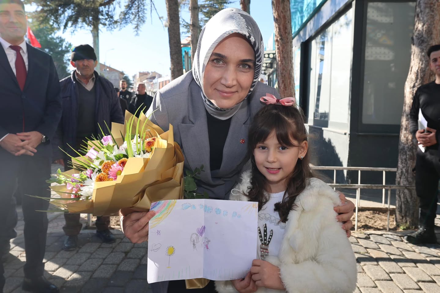 Vali Yiğitbaşı'ndan Bayat Belediyesi'ne Ziyaret