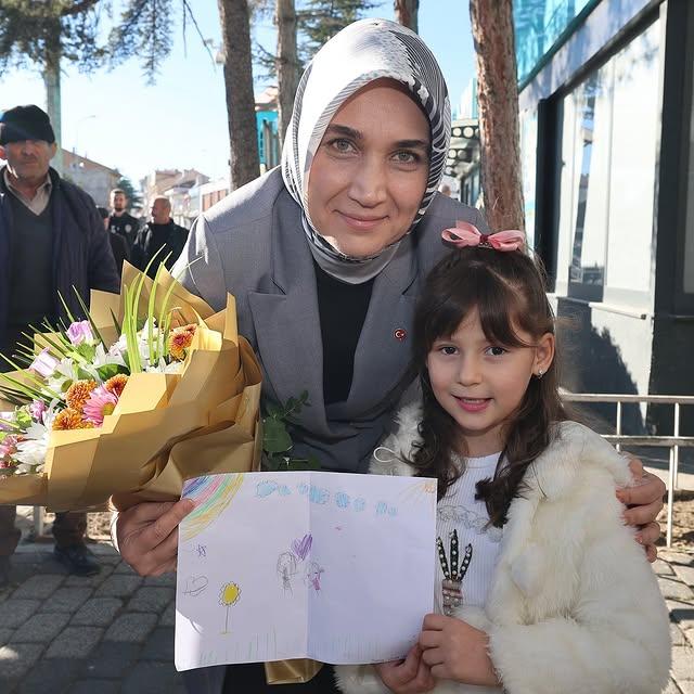 Doç. Dr. Kübra Güran Yiğitbaşı'ndan Bayat Belediyesi'ne Ziyaret