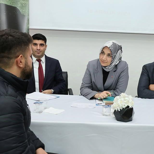 Vali Yiğitbaşı, Bayat'ta Halkın Sorunlarını Dinledi