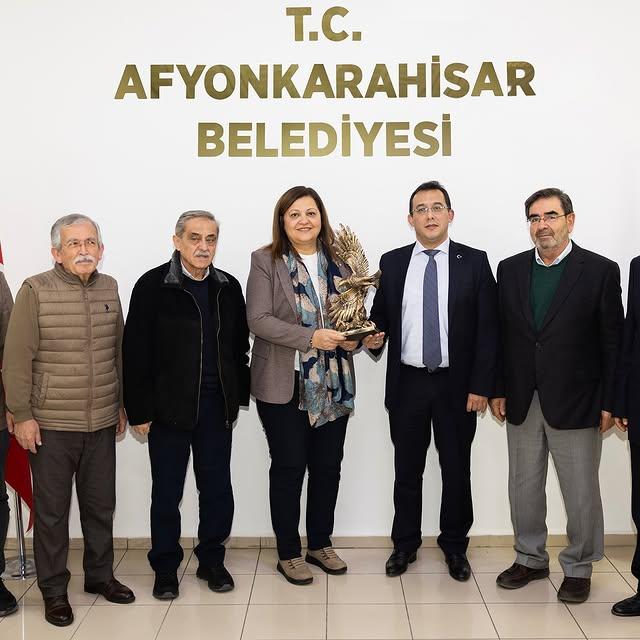 Türk Ocakları Afyonkarahisar Şube Yetkililerinden Başkan Köksal'a Anlamlı Ziyaret