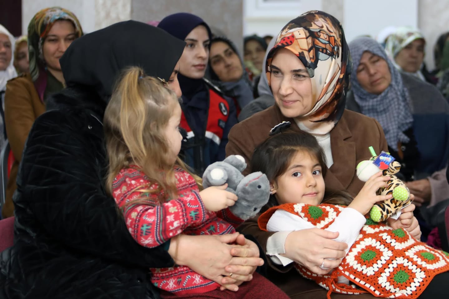 Afyonkarahisar'da Annelerle Uyuşturucuya Karşı Bilinçlendirme Eğitimi