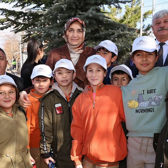 Vali Kübra Güran Yiğitbaşı'ndan Işıklar Belediye Başkanı'na Ziyaret