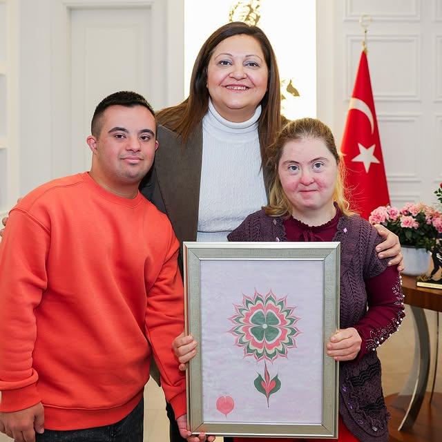 Afyonkarahisar Belediye Başkanı Köksal, Down Sendromlu Bireylerin Yanında