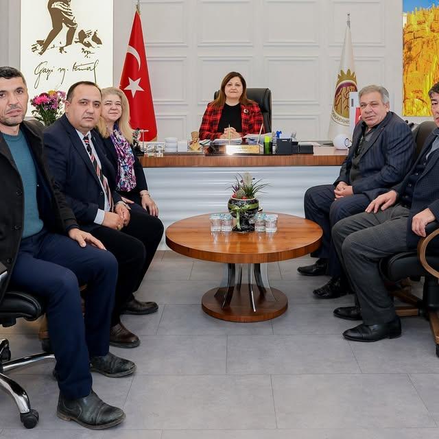 Afyonkarahisar Belediye Başkanı'ndan Muhtarlara Teşekkür