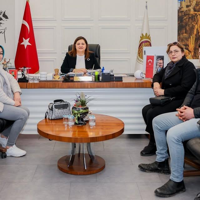 Afyonkarahisar Belediyesi Mahalle Muhtarları ile Çalışmalarını Değerlendirdi