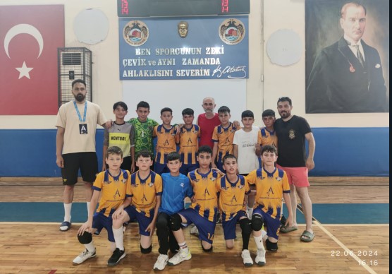 Afyon Gençlik ve Spor Kulübü Hentbol Takımı Türkiye'nin İlk 8 Takımı Arasında