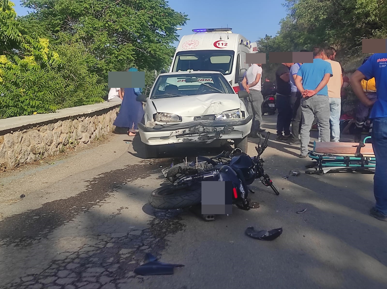 Afyonkarahisar'da trafik kazası 2 yaralı