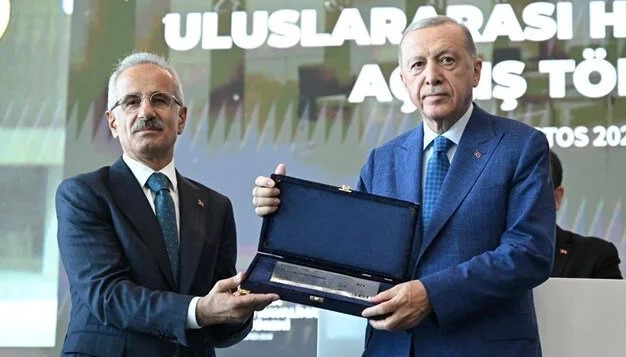 CUMHURBAŞKANI ERDOĞAN ÇUKUROVA ULUSLARARASI HAVALİMANI’NI HİZMETE AÇTI