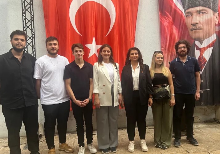 CHP Afyonkarahisar Merkez İlçe Başkanlığı  Fotoğraf Yarışması Sergisine Katıldı.