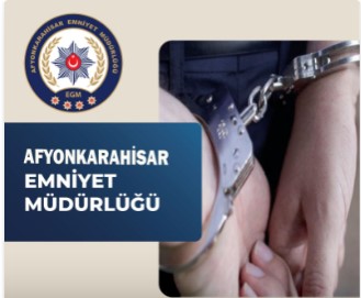  4 Yıl 5 Ay 10 Gün hapis cezası ile aranma kaydı bulunan şahıs yakalanarak cezaevine teslim edidi.