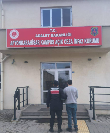 4 Yıl kesinleşmiş hapis cezası bulunan şahıs Salar beldesinde yakalandı.