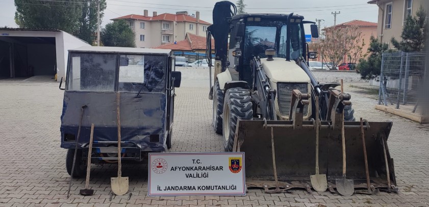 Afyonkarahisar’da Kaçak Kazıya Jandarma Darbesi