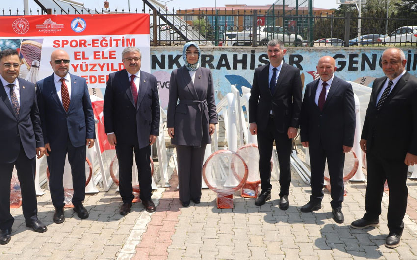 Geleceğin sporcularına Devlet Ana desteği