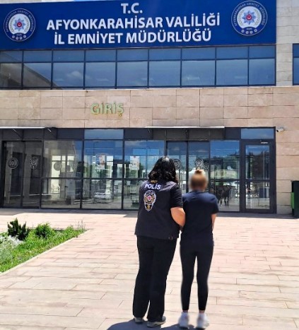 Afyonkarahisar'da Cezası Kesinleşen Dolandırıcı Yakalandı