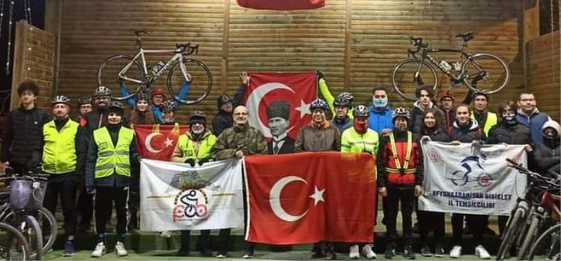 Farkındalık için pedal çeviriyorlar