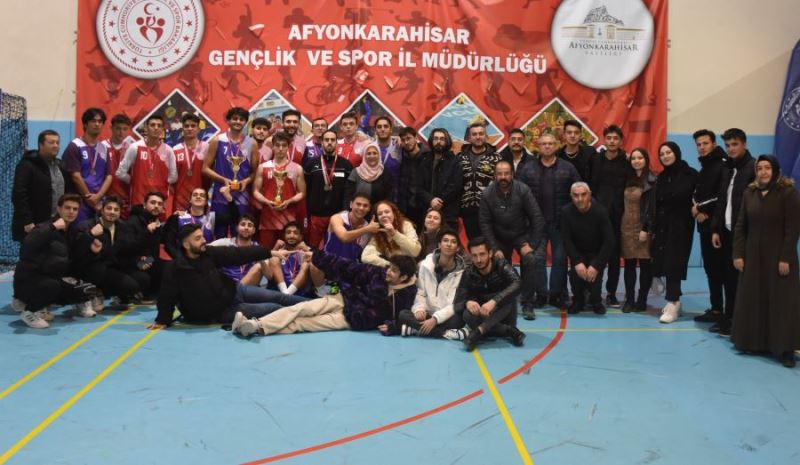 Yurtlar arası basketbol turnuvası sona erdi