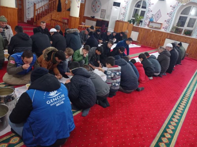 ilçe protokolü ile berber sabah namaz kıldılar