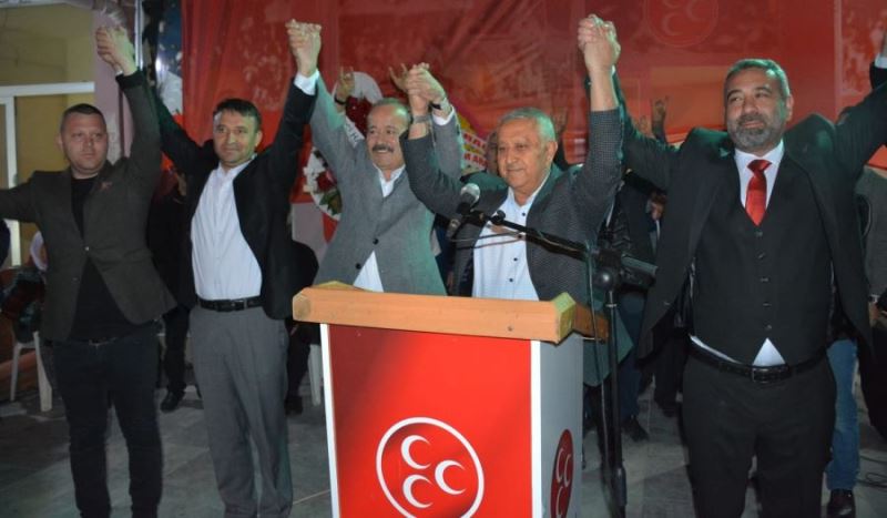 MHP’den miting havasında açılış