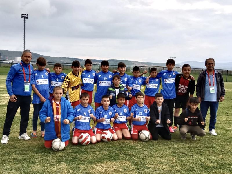 U12 FUTBOL TAKIMIMIZ GALİBİYETLE BAŞLADI