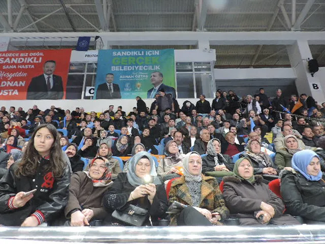 AKPARTİ ADAY TANITIM TOLANTISI ÇOSKUYLA BAŞLADI