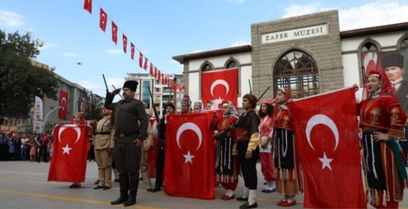 100Yil Afyonkarahisar'da  coskuyla kutlandi.