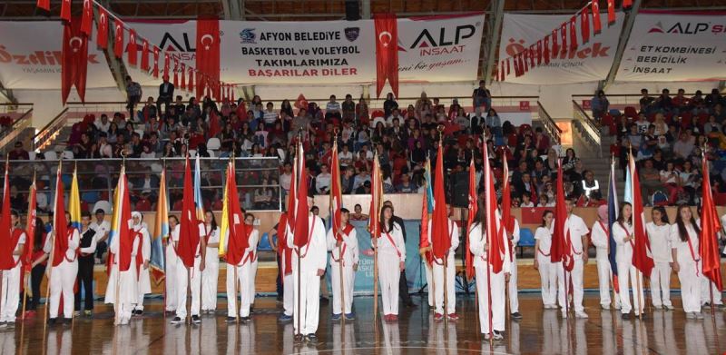 19 Mayis Atatürkü Anma, Gençlik Ve Spor Bayrami Ilimizde Coskuyla Kutlandi.