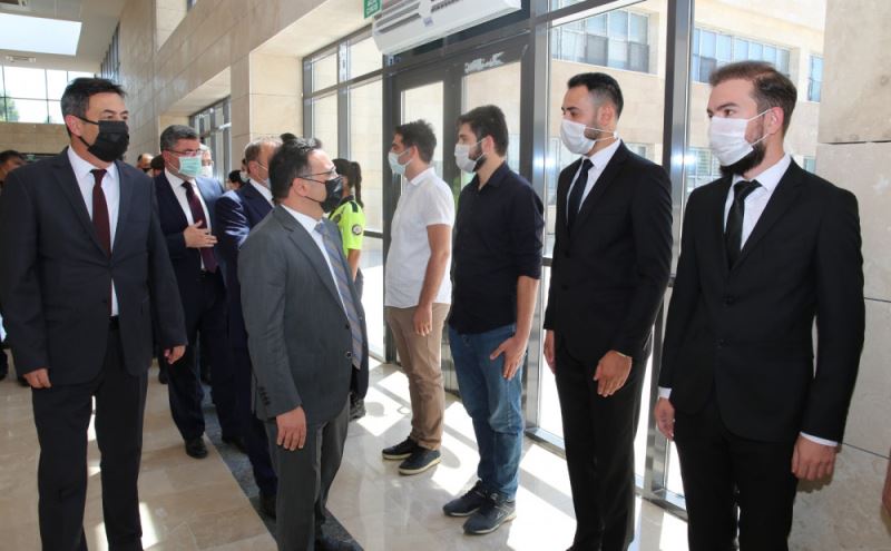 VALI GÖKMEN ÇIÇEK VE PROTOKOLDEN EMNIYETE BAYRAM ZIYARETI