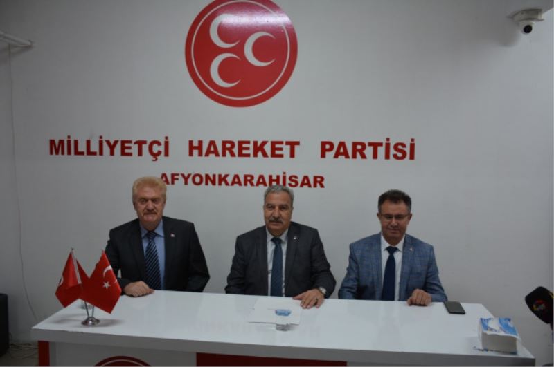 MHP  Il Baskani Mehmet Kocacan, haftalik basin toplantisinda ülke ve yerel gündemi degerlendirdi