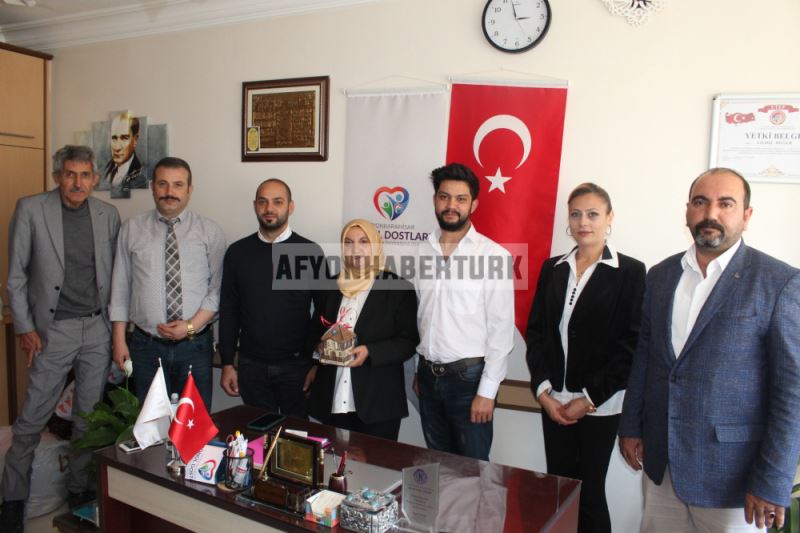 ( Engeli Yoktur Basari Sizsiniz)Adli Proje için Afyonkarahisar'a Geldiler.