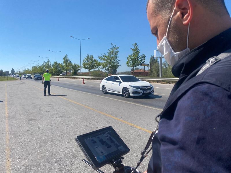 Bayram Tatili Dolayisiyla Drone Ile Trafik Denetimleri Sürüyor