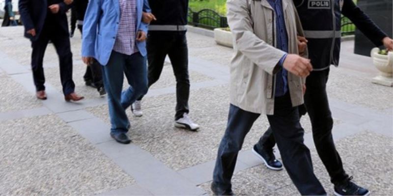Fetönün Gaybubet Evlerine Operasyon: 8 Gözalti