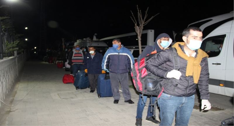 Iraktan Türkiyeye Getirilen Isçiler Karantinaya Alindi