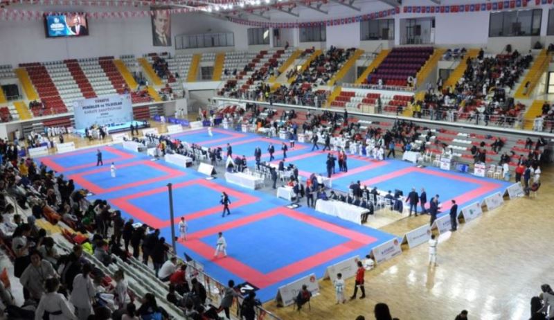 Karatecilerden Sivas’ta Büyük Basari