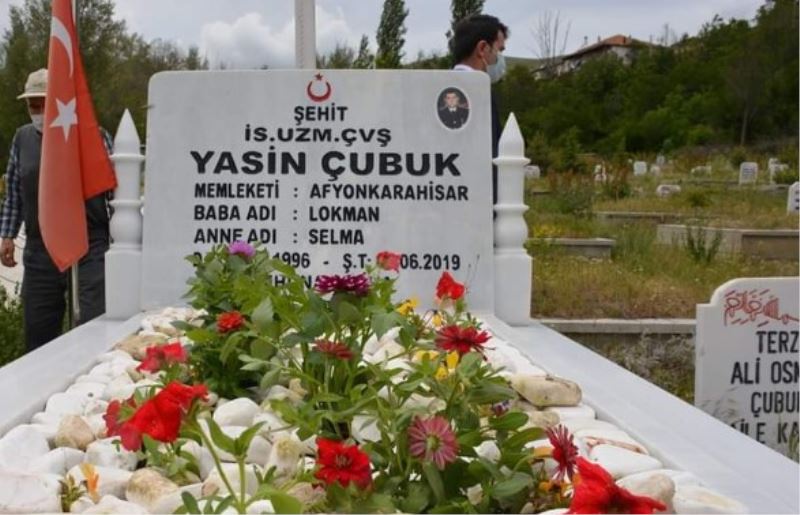 Sehit Yasin Çubuk, Sehadetinin Yildönümünde Kabri Basinda Anildi