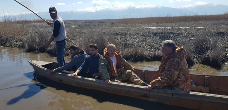 Taytak, Eber Gölünde Incelemelerde Bulundu