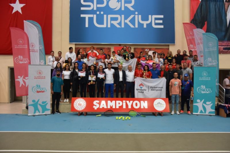 Tenis Yildizlar Türkiye Birinciligi müsabakalari sona erdi