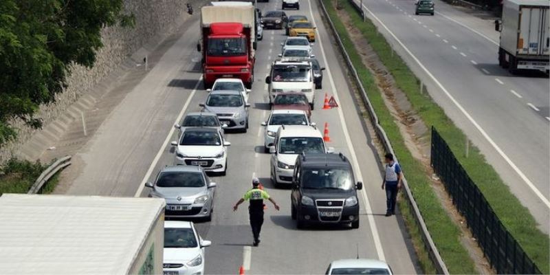 Trafige 1 Ayda 117 Bin 477 Aracin Kaydi Yapildi