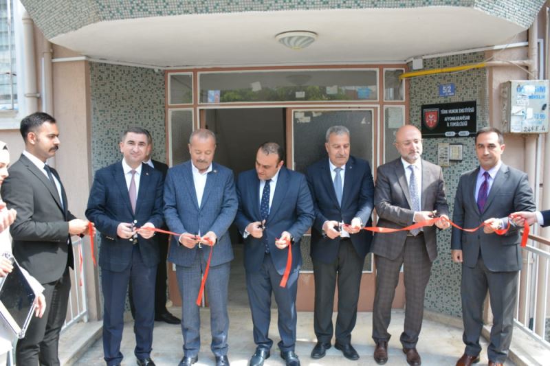 Türk Hukuk Enstitüsü Il Temsilciligi açildi