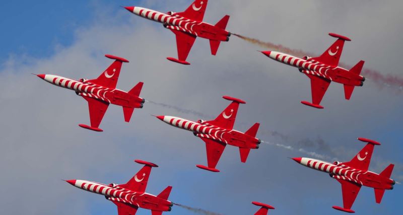 Türk Yildizlari Afyonkarahisarda Gösteri Yapacak