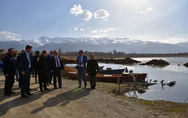 Vali Mustafa Tutulmaz Eber Gölü Rekreasyon Alanlarinda Incelemelerde Bulundu