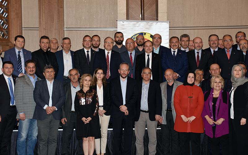 Vali Tutulmaz, Belediye Baskani Çoban Onuruna Verilen Veda Yemegine Katildi